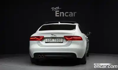 Jaguar XE 2017 2.0 гидро в Москве № 1351159, миниатюра 4