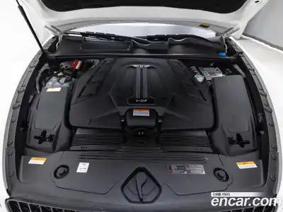 Bentley Bentayga 2024 4.0 гидро в Москве № 1351400, миниатюра 8