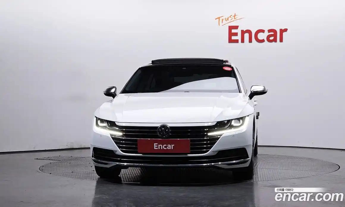 Volkswagen Arteon 2019 2.0 гидро в Москве № 169040, фото 3
