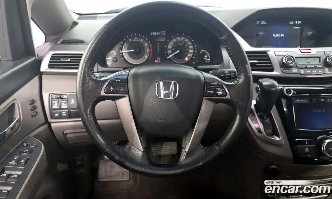 Honda Odyssey 2015 3.5 гидро в Москве № 170680, фото 13