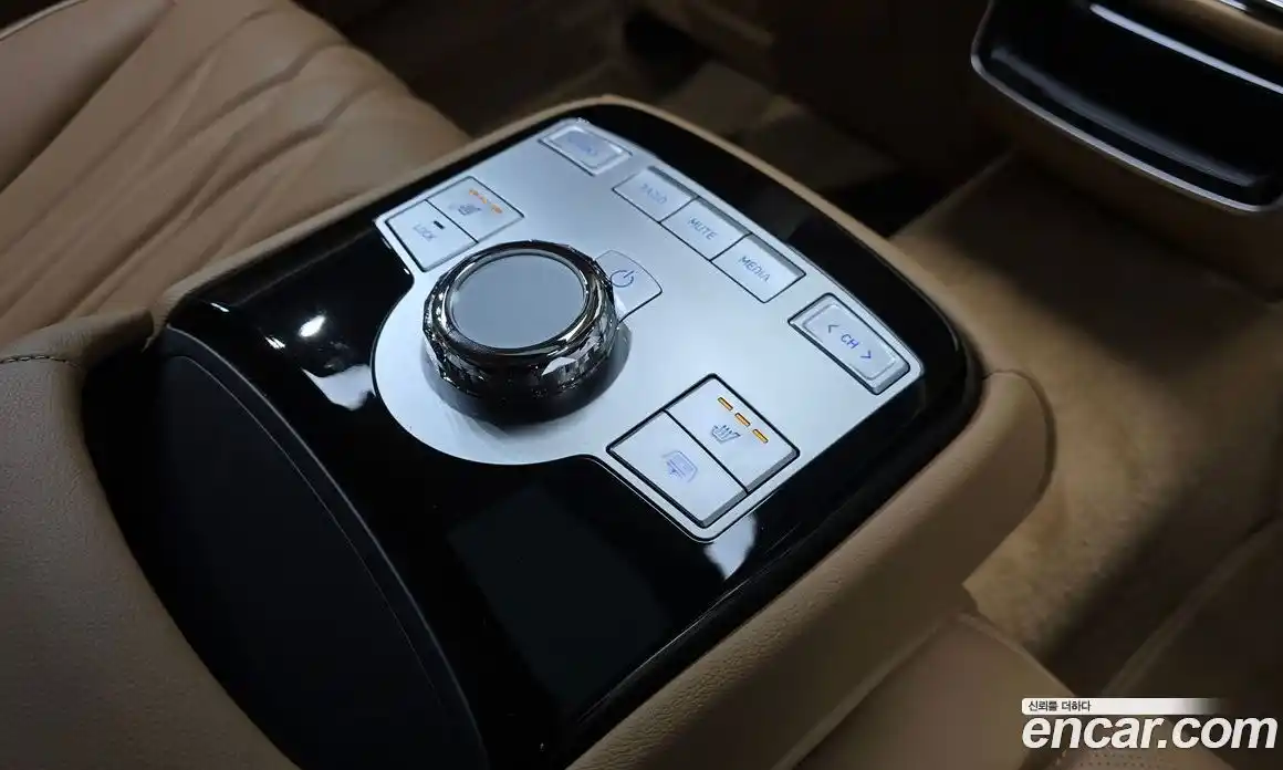 Genesis G80 2024 2.5 гидро в Москве № 17993, фото 17