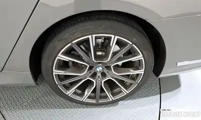 BMW 7-Series 2022 3.0 гидро в Москве № 189413, миниатюра 5