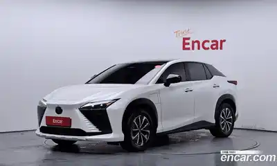 Lexus RZ, 2023