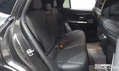 Mercedes-Benz GLC-Class 2024 2.0 гидро в Москве № 223098, миниатюра 10