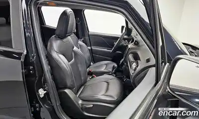 Jeep Renegade 2021 2.4 гидро в Москве № 232286, миниатюра 12