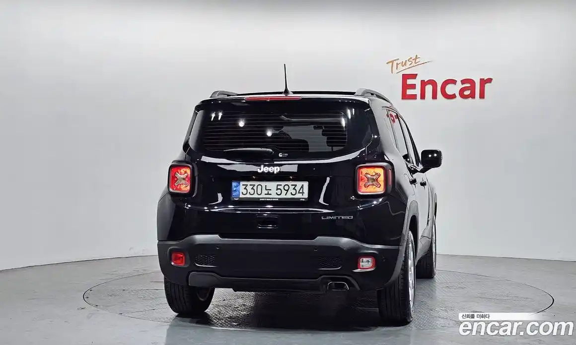 Jeep Renegade 2021 2.4 гидро в Москве № 232286, фото 4