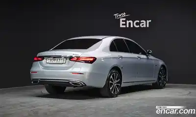 Mercedes-Benz E-Class 2021 2.0 гидро в Москве № 135148, миниатюра 2
