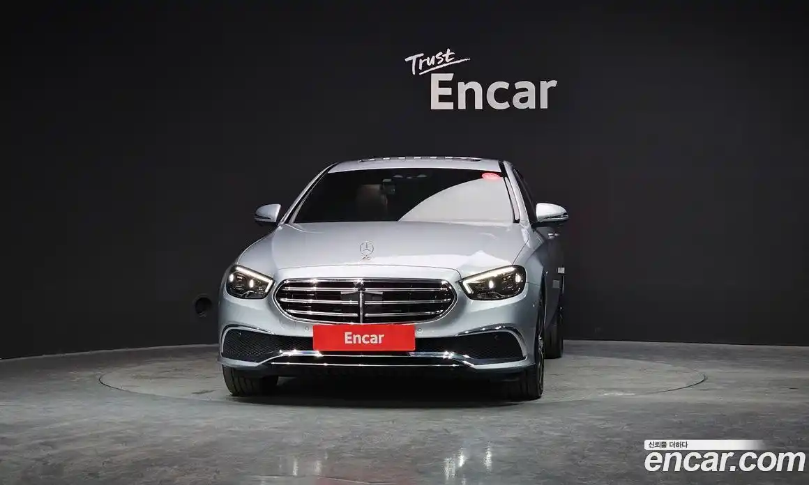 Mercedes-Benz E-Class 2021 2.0 гидро в Москве № 135148, фото 3