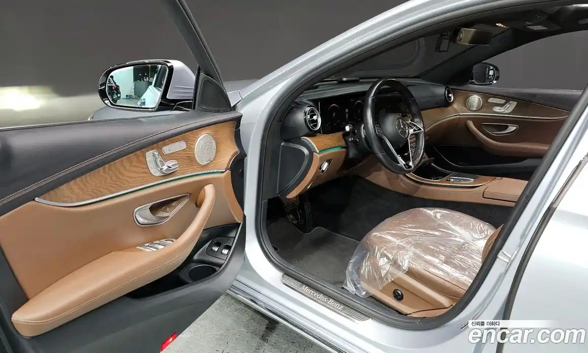 Mercedes-Benz E-Class 2021 2.0 гидро в Москве № 135148, фото 10