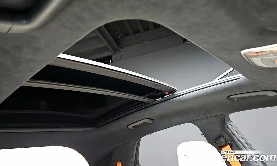 Genesis GV70 2024 2.5 Автомат в Москве № 1399604, фото 18