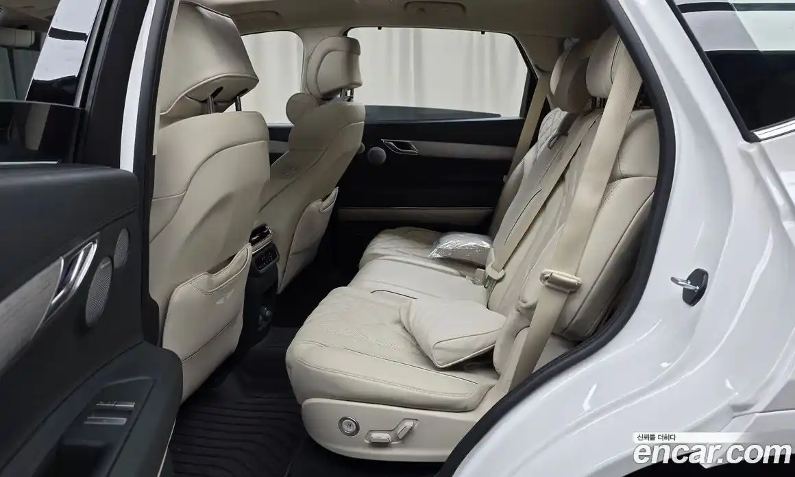 Genesis GV80 2024 2.5 Автомат в Москве № 1399624, фото 12