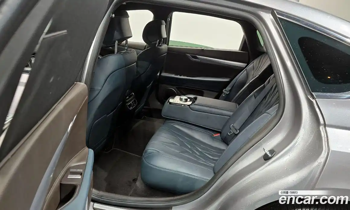 Genesis G80 2023 3.5 гидро в Москве, фото 12