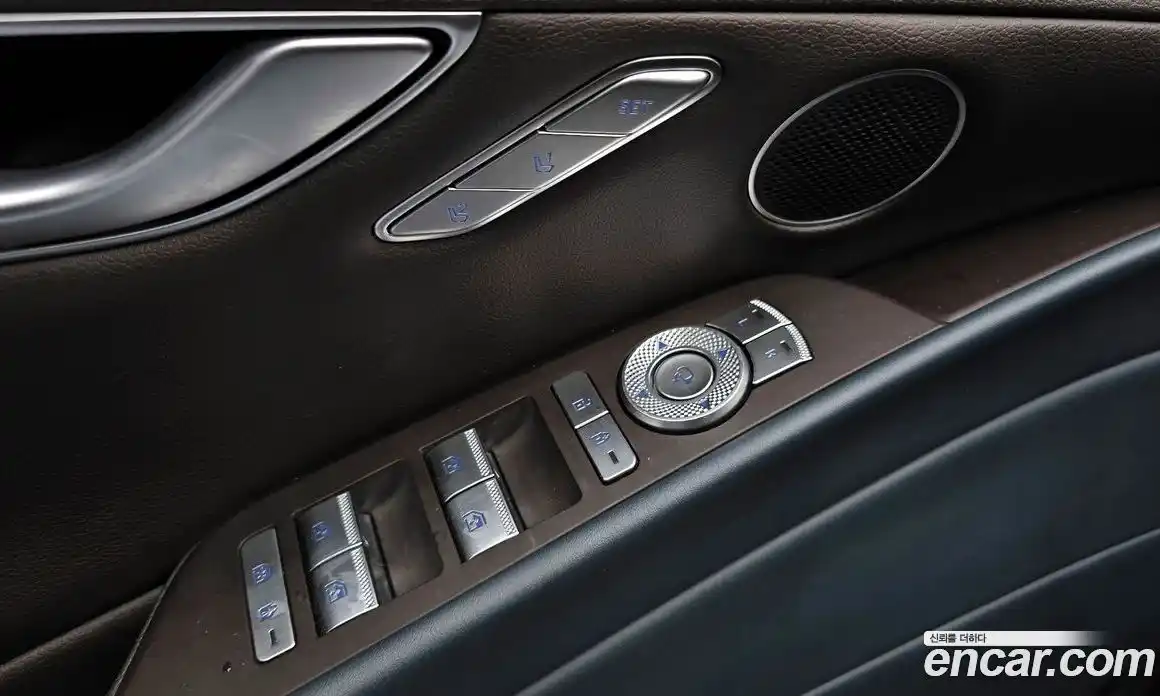 Genesis G80 2023 3.5 гидро в Москве, фото 17
