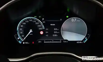 Genesis G80 2023 2.5 гидро в Москве, миниатюра 8