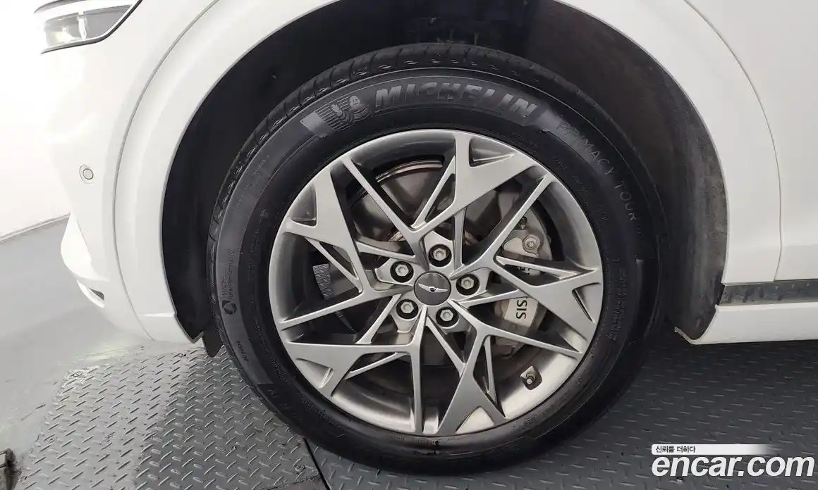 Genesis GV70 2023 2.5 Автомат в Москве № 1399719, фото 5