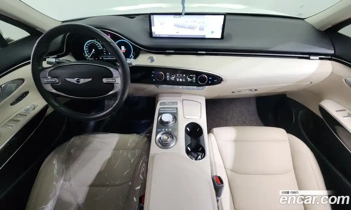 Genesis GV70 2023 2.5 Автомат в Москве № 1399719, фото 7