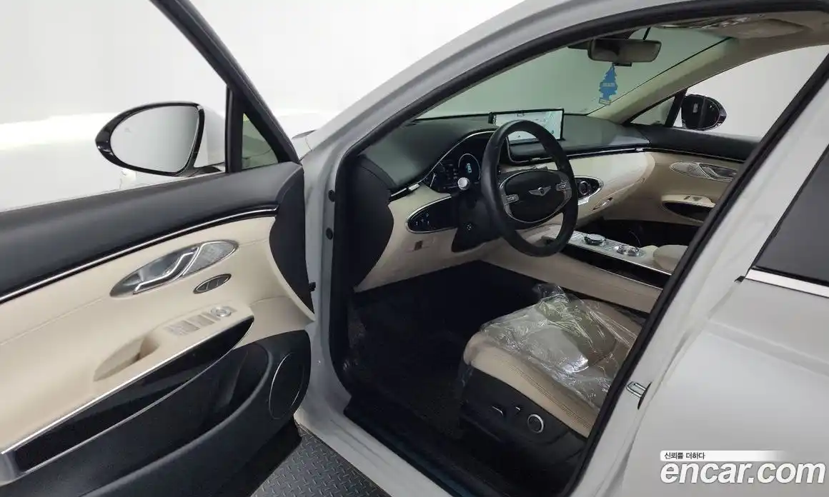 Genesis GV70 2023 2.5 Автомат в Москве № 1399719, фото 10