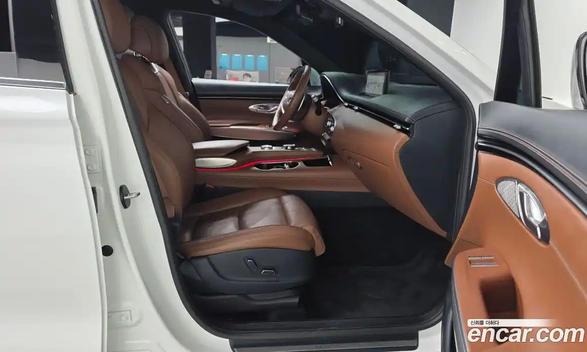 Genesis GV70 2023 2.5 Автомат в Москве № 1399724, фото 11