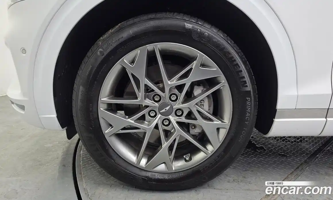 Genesis GV70 2023 2.5 Автомат в Москве № 1399724, фото 5