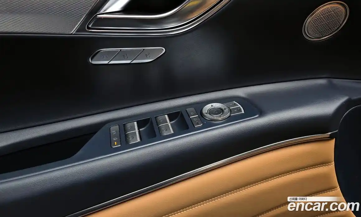 Genesis GV80 2020 2.5 Автомат в Москве № 1399731, фото 17