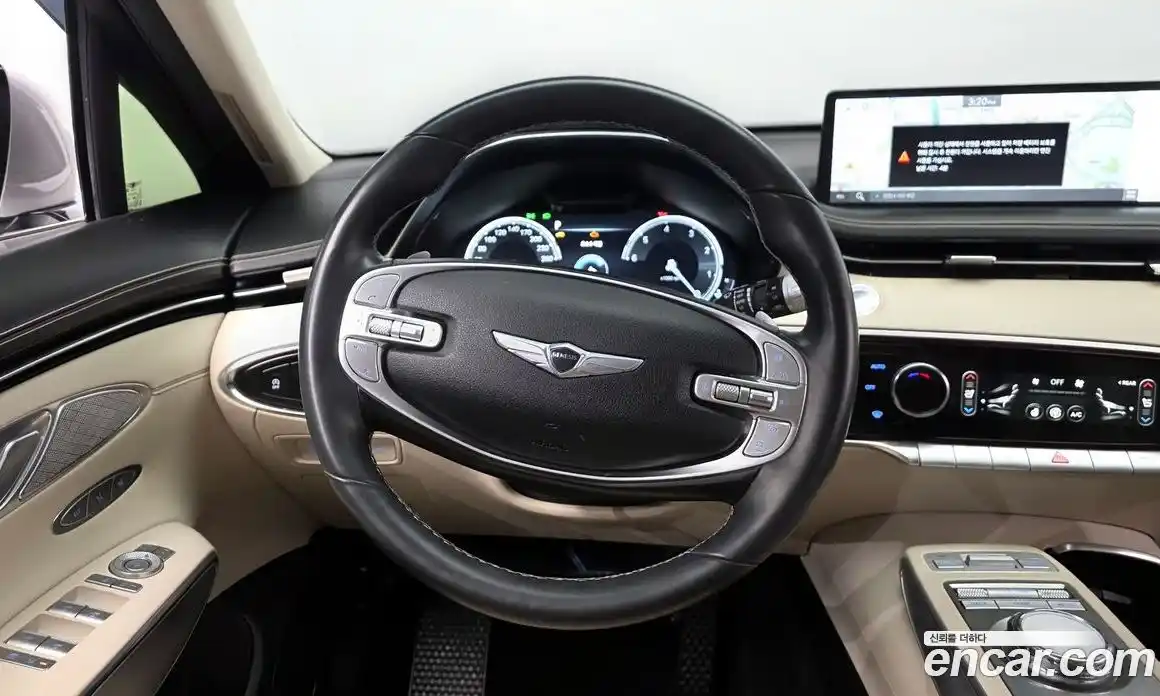 Genesis GV70 2022 2.2 Автомат в Москве № 1399741, фото 12