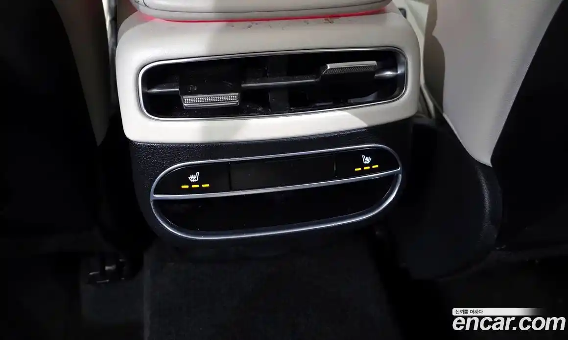 Genesis GV70 2022 2.2 Автомат в Москве № 1399741, фото 18