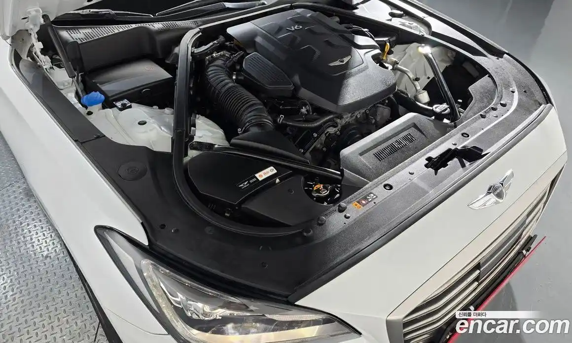 Genesis G80 2018 3.3 Автомат в Москве № 1399761, фото 6