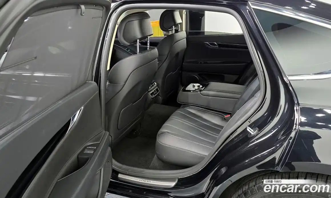 Genesis G80 2023 2.5 Автомат в Москве № 1399783, фото 11