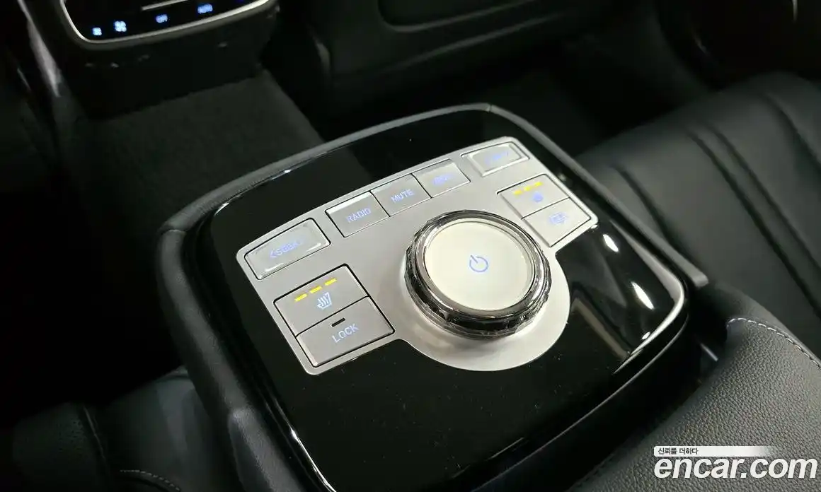 Genesis G80 2023 2.5 Автомат в Москве № 1399783, фото 18