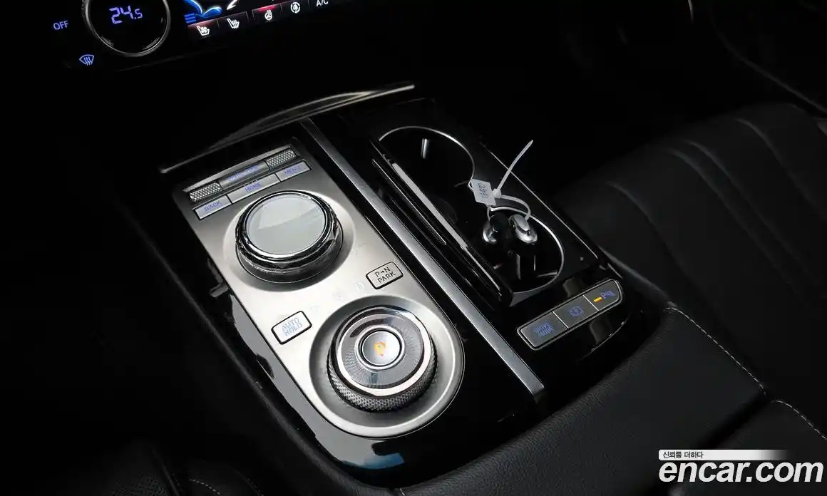 Genesis G80 2023 2.5 Автомат в Москве № 1399783, фото 9