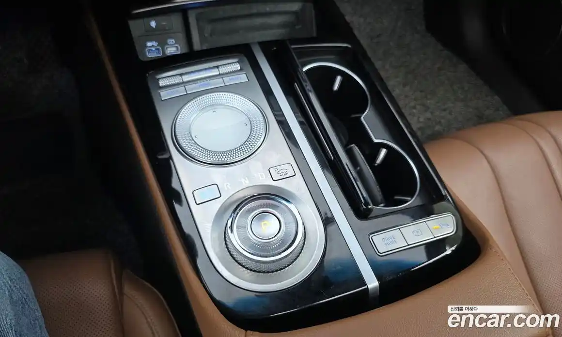 Genesis G80 2021 2.5 Автомат в Москве № 1399804, фото 9