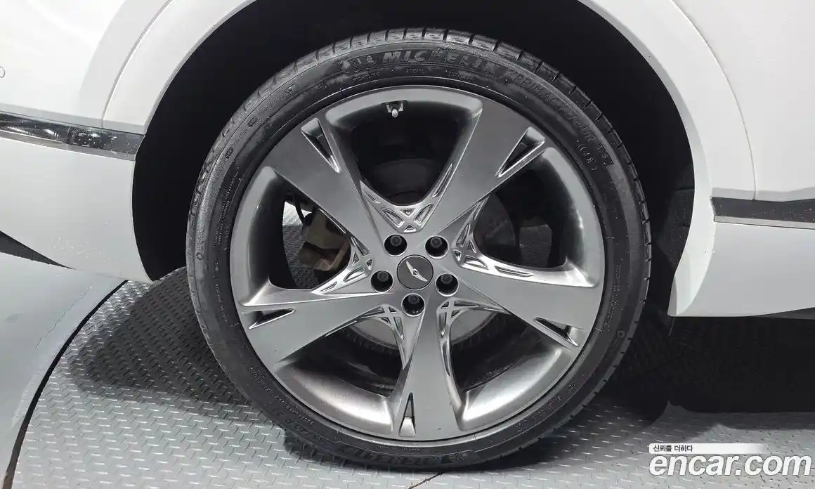 Genesis GV80 2022 2.5 Автомат в Москве № 1399823, фото 5