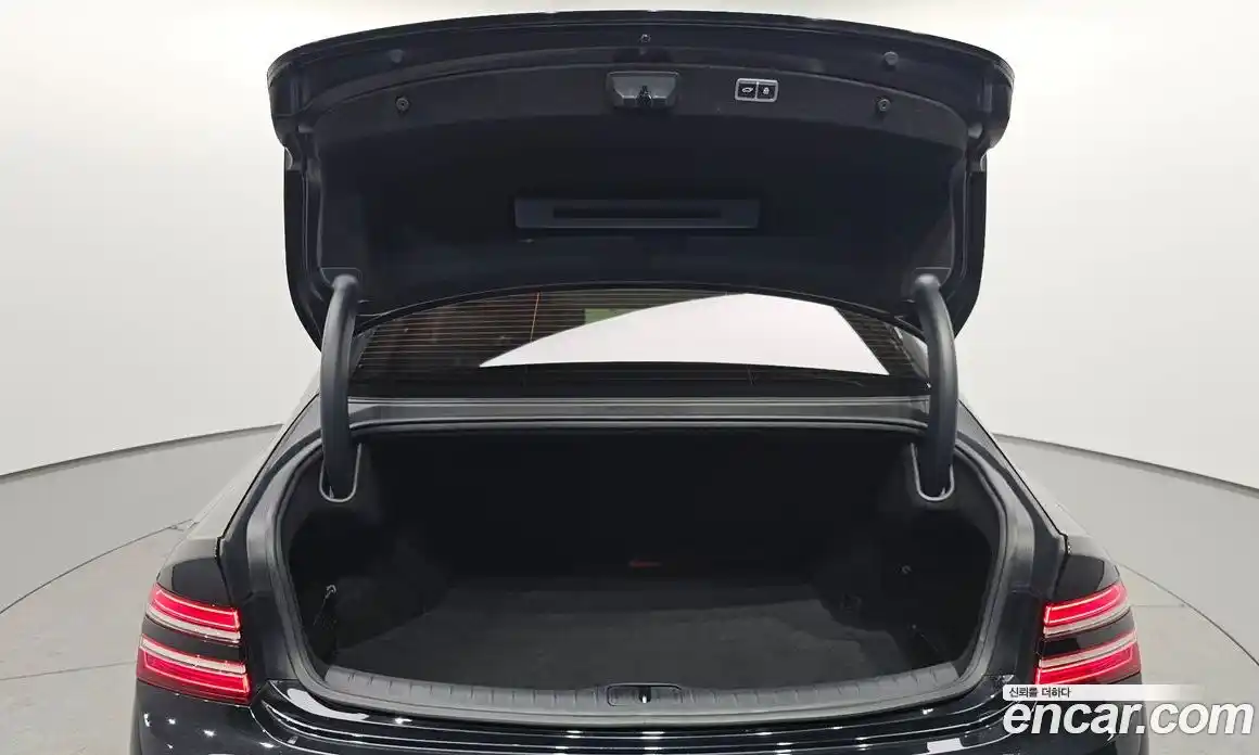 Genesis G80 2022 2.5 Автомат в Москве № 1399837, фото 19