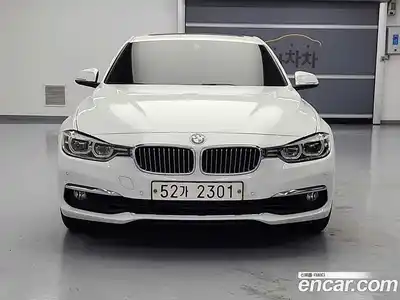 BMW 3-Series 2018 2.0 Автомат в Москве № 1400598, миниатюра 2