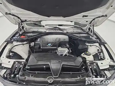 BMW 3-Series 2018 2.0 Автомат в Москве № 1400598, миниатюра 5
