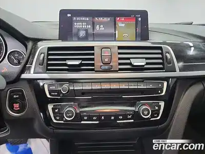 BMW 3-Series 2018 2.0 Автомат в Москве № 1400598, миниатюра 10