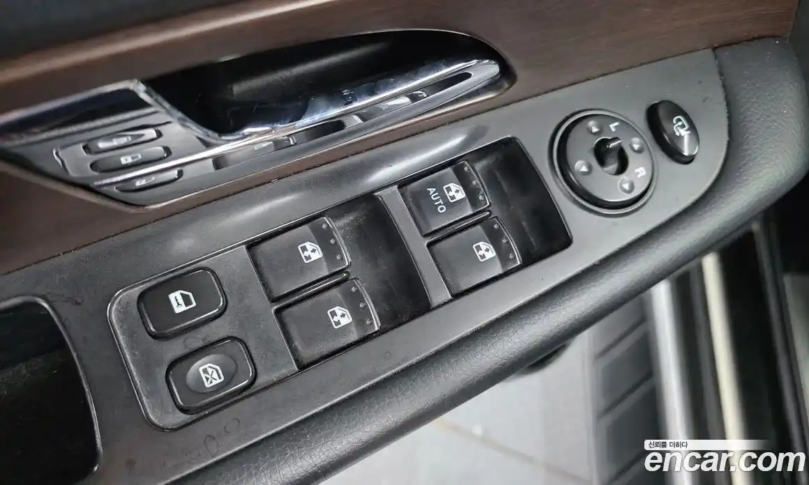 SsangYong Rexton 2014 2.0 гидро в Москве № 1400681, фото 12