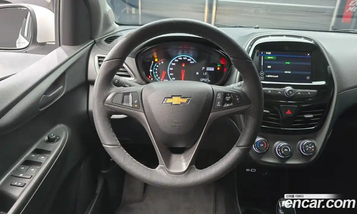 Chevrolet Spark 2022 1.0 гидро в Москве № 1400826, фото 12