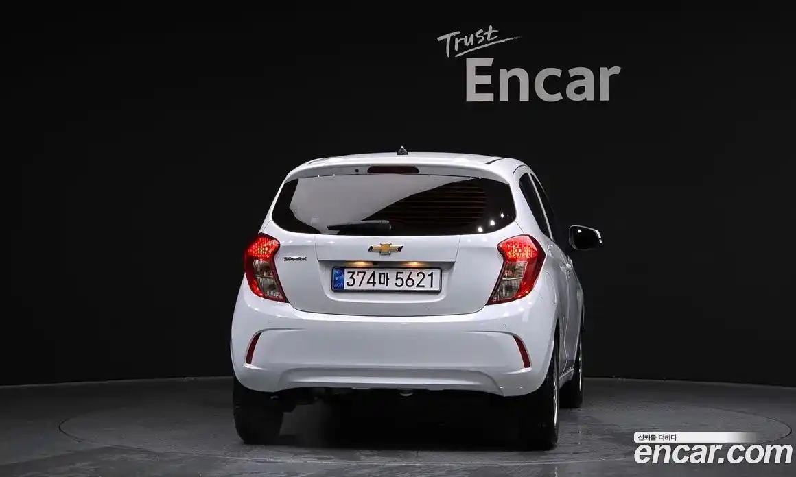 Chevrolet Spark 2022 1.0 гидро в Москве № 1400826, фото 4