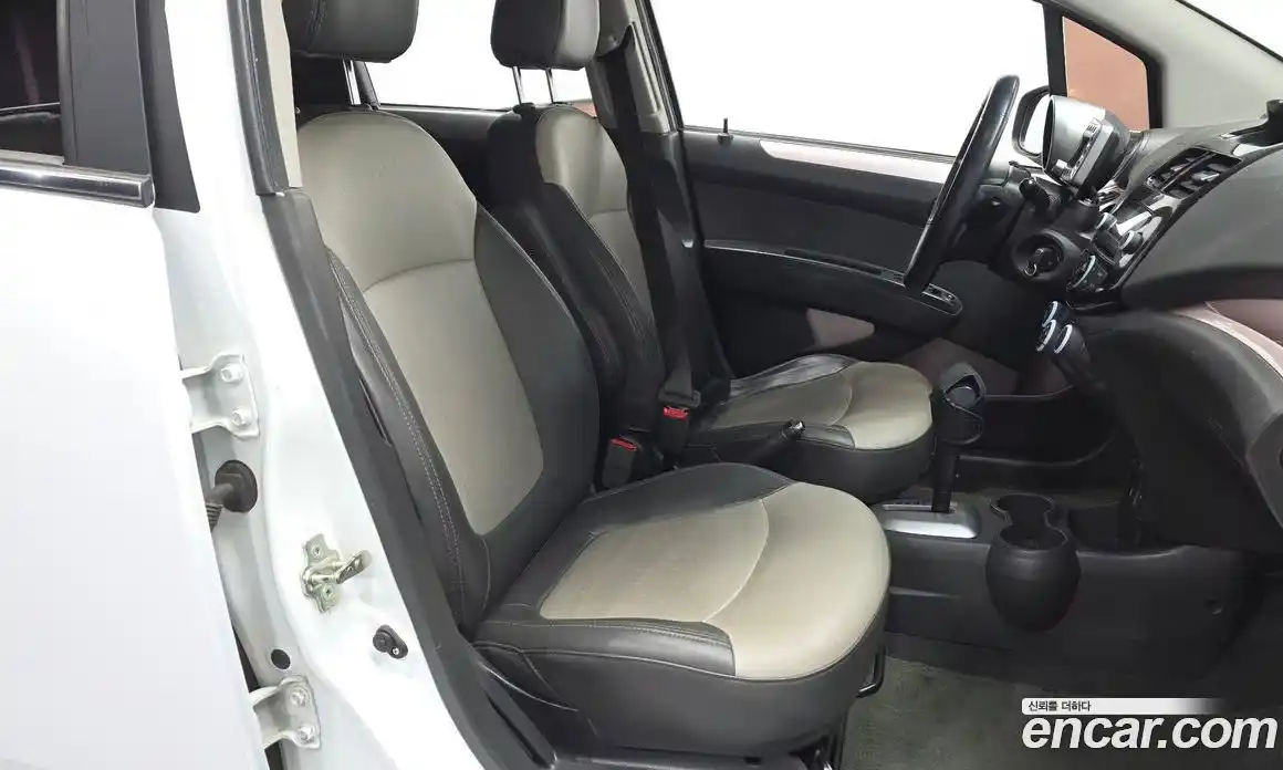 Chevrolet Spark 2013 1.0 гидро в Москве № 1401458, фото 12