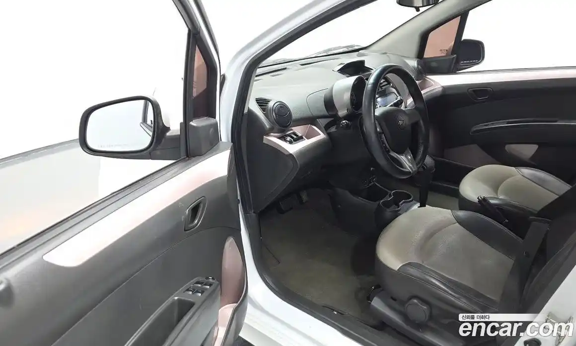 Chevrolet Spark 2013 1.0 гидро в Москве № 1401458, фото 10