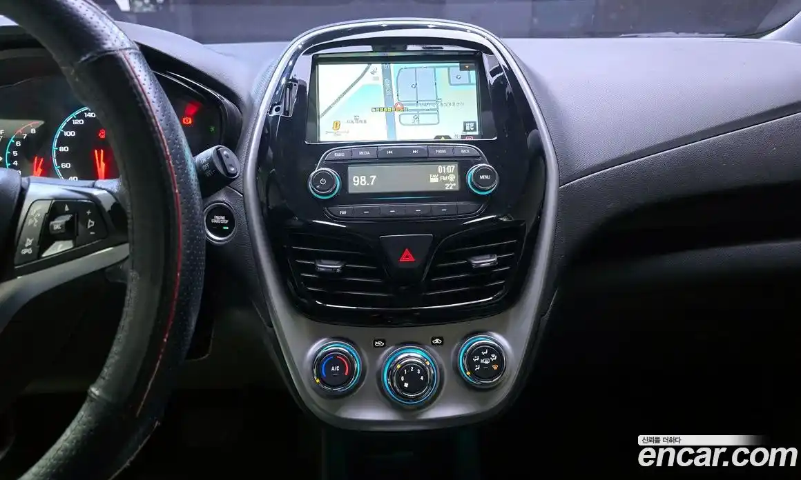 Chevrolet Spark 2018 1.0 гидро в Москве, фото 13
