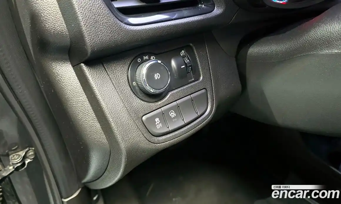 Chevrolet Spark 2018 1.0 гидро в Москве, фото 17
