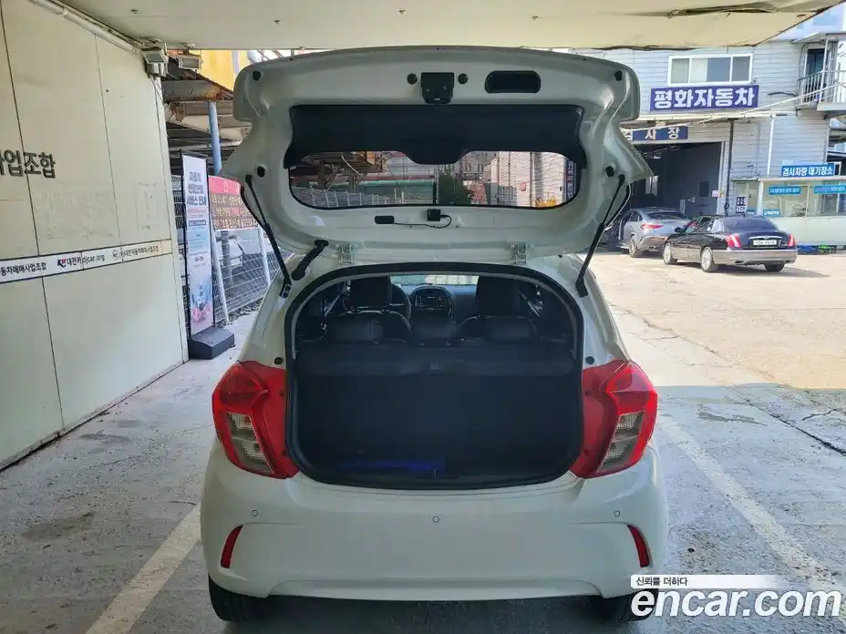 Chevrolet Spark 2021 1.0 гидро в Москве № 1401939, фото 7