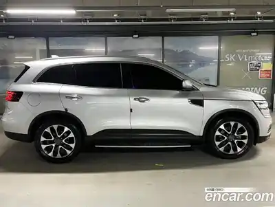 Renault QM6 2017 2.0 гидро в Москве № 1403181, миниатюра 4