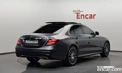 Mercedes-Benz E-Class 2019 2.0 гидро в Москве № 1403834, миниатюра 2