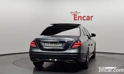 Mercedes-Benz E-Class 2019 2.0 гидро в Москве № 1403834, миниатюра 4