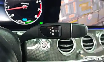Mercedes-Benz E-Class 2019 2.0 гидро в Москве № 1403834, миниатюра 9