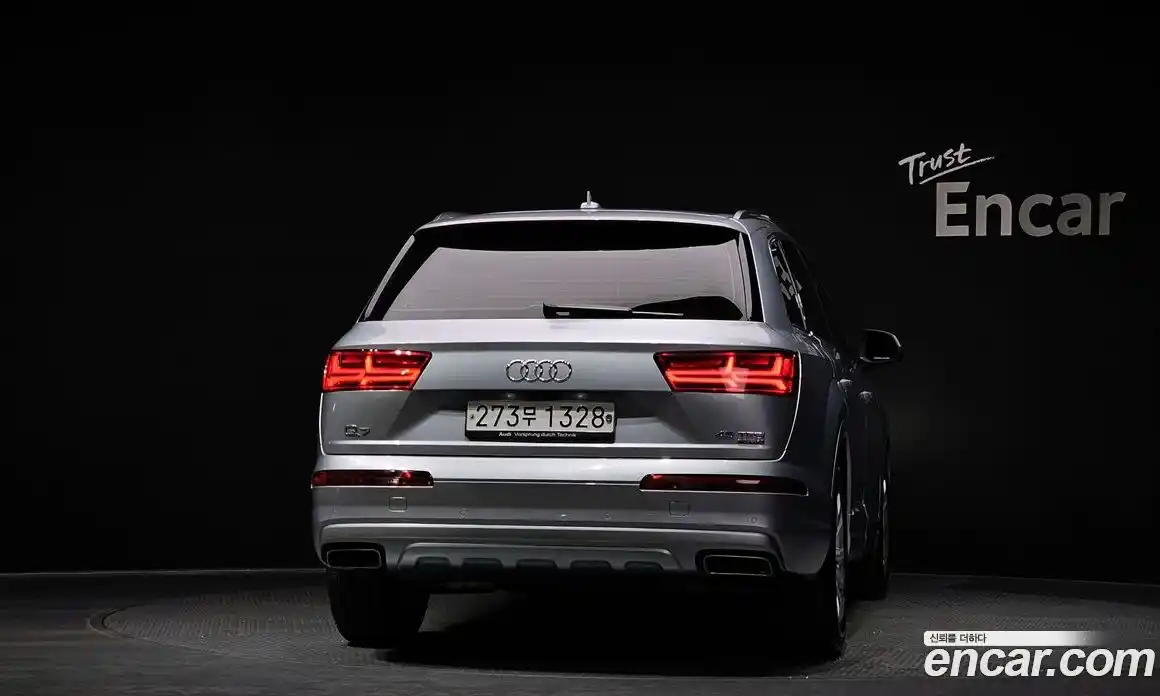 Audi Q7 2019 2.0 гидро в Москве № 1404183, фото 4