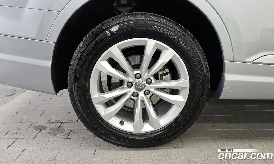 Audi Q7 2019 2.0 гидро в Москве № 1404183, фото 5
